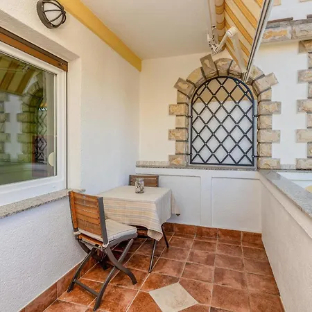 Amazing In With Wifi Apartment *